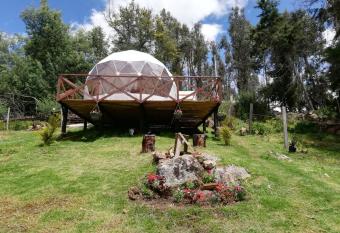Glamping Chinu has Smoking/Balcony rooms