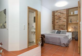 Gildi Apartment allows 18 year olds to book a room