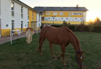 i-Motel has Balcony rooms