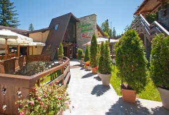 Cabana Schiori has Balcony rooms