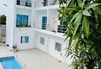 Suite familiar V has Balcony rooms