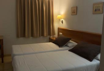 Hostal Mar  a allows 18 year olds to book a room