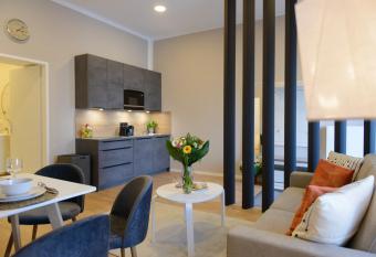 La Vienna Suites - Apartments Hauptbahnhof allows 18 year olds to book a room