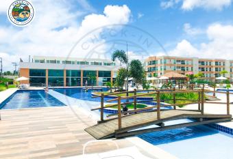 Flat 415 Porto de Galinhas - Muro Alto Condom  nio Clube allows 18 year olds to book a room