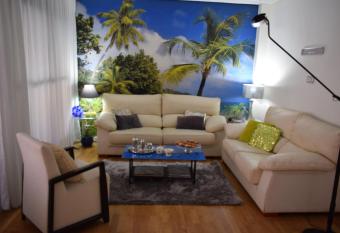 Alojamientos Villarias Murcia has Balcony rooms