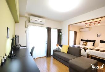 Minoshima Apartment 402 has Balcony rooms