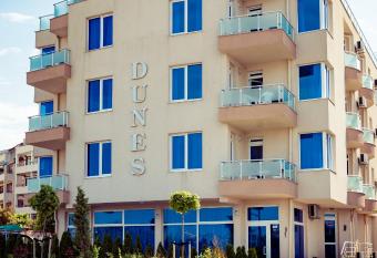 Complex Duni allows 18 year olds to book a room