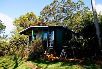Maleny Monet Studio has Balcony rooms