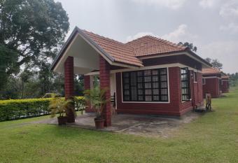 Dubare Inn has Balcony rooms