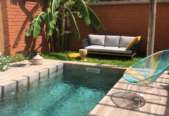 BOMA LifeStyle Hotel allows 18 year olds to book a room