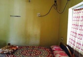 POORNIMA GUEST HOUSE has Balcony rooms