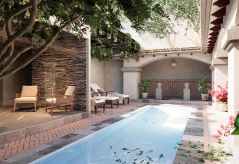 Casa Eva Hotel Boutique & Spa allows 18 year olds to book a room