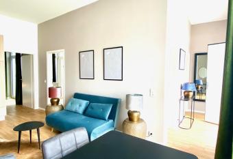 LIVING Apartments Leipzig has Balcony rooms