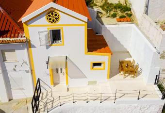 Casinha da Encosta has Balcony rooms