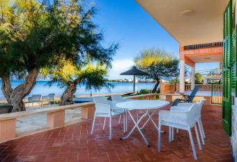 Sa Marina has Balcony rooms