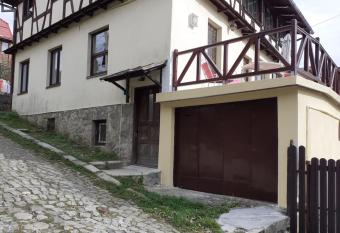 Casa Insorita allows 18 year olds to book a room