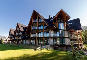 Harenda Residence has Balcony rooms