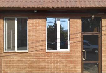 Arm Hotel has Smoking/Balcony rooms