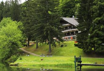 Trayal has Balcony rooms