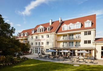 Hotel Stempferhof allows 18 year olds to book a room