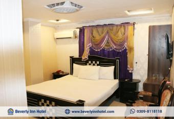 Beverly Inn Hotel has Balcony rooms