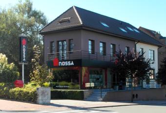 19 Brussels Expo allows 18 year olds to book a room