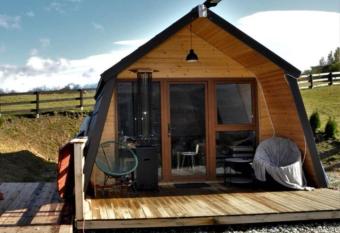 Cabanuta din munti has Balcony rooms