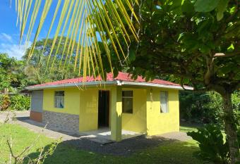 Casa 7 de Marzo has Balcony rooms