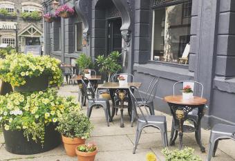 Kings Arms Hotel allows 18 year olds to book a room