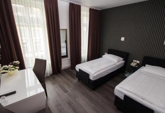 Hotel Luisenhof allows 18 year olds to book a room