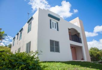 Colinas del Atlantico Vacational House 2nd Floor has Balcony rooms