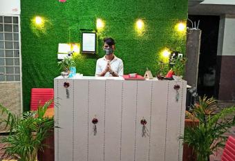 Hotel Relax Inn has Balcony rooms