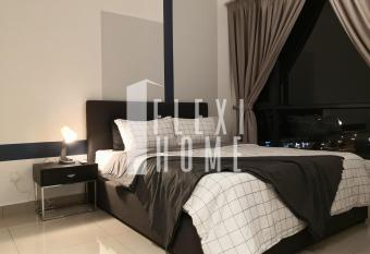 Spacious Big Room, Designed & Quiet Family Home, Eclipse in Cyberjaya by Flexihome-MY allows 18 year olds to book a room