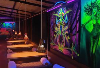 Whispering rocks hampi has Smoking/Balcony rooms