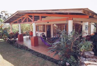 Spanish by the River - Boquete allows 18 year olds to book a room