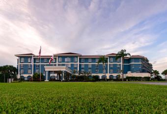 Seven Sebring Raceway Hotel allows 18 year olds to book a room