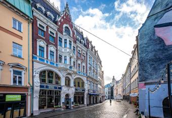 Blue Bird Hostel in Riga Old Town allows 18 year olds to book a room