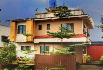 Sunshine By WB Villas, Igatpuri, Maharashtra allows 18 year olds to book a room