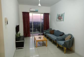 CRYSTAL CREEK has Balcony rooms