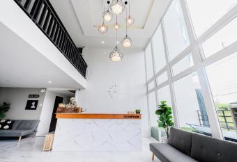 BEAR   S DEN HOTEL PATTAYA has Balcony rooms