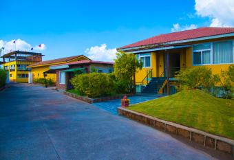 Red Button Resort has Balcony rooms