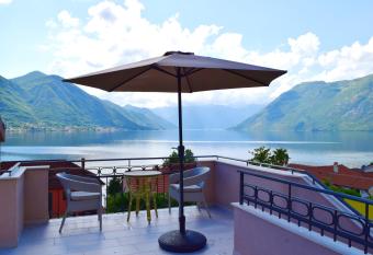 Apartmani BOBO has Balcony rooms