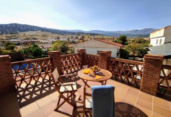 Casa Rural Alquife has Balcony rooms