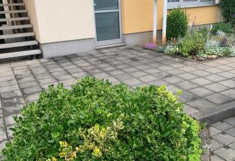 Fewo in der Bauhaussiedlung has Balcony rooms