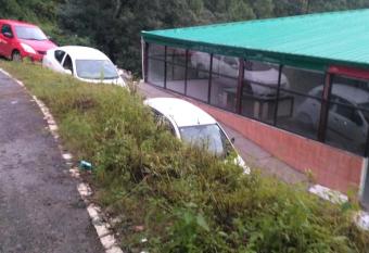 Maavaa Dreamland has Balcony rooms