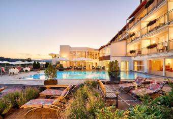 Berlins KroneLamm allows 18 year olds to book a room