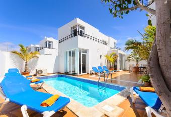 Luis ii has Balcony rooms