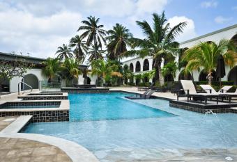 Talk of the Town Beach Hotel & Beach Club by GH Hoteles has Balcony rooms