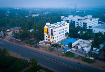 Grand Padappai Residency has Balcony rooms