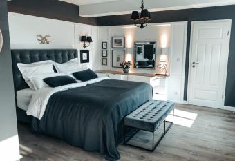 Suite Living Boardinghouse Apartments allows 18 year olds to book a room